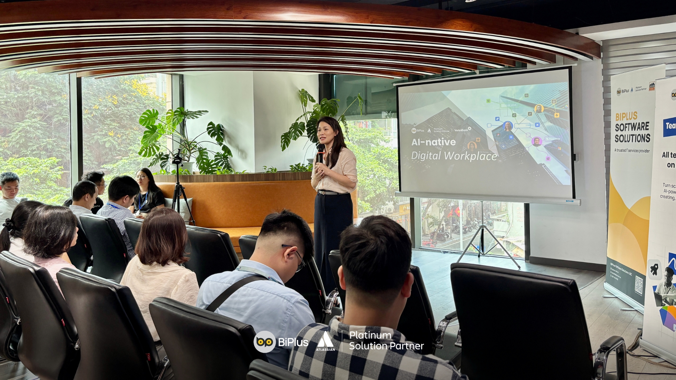 BiPlus Roadshow AI-Native Digital Workplace tại VietinBank